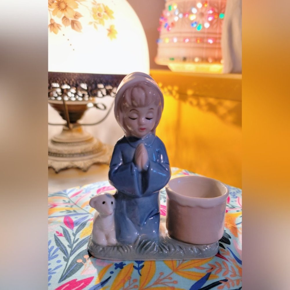 Vintage Ceramic Figurine
